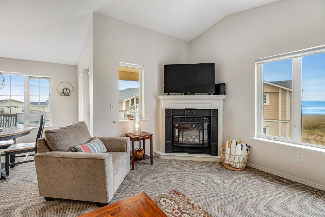 Once Upon A Tide Apartment Westport Bagian luar foto
