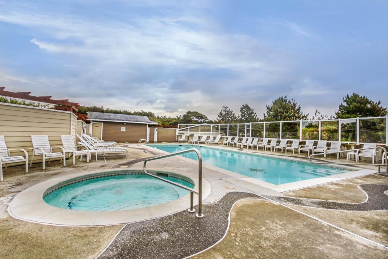 Once Upon A Tide Apartment Westport Bagian luar foto