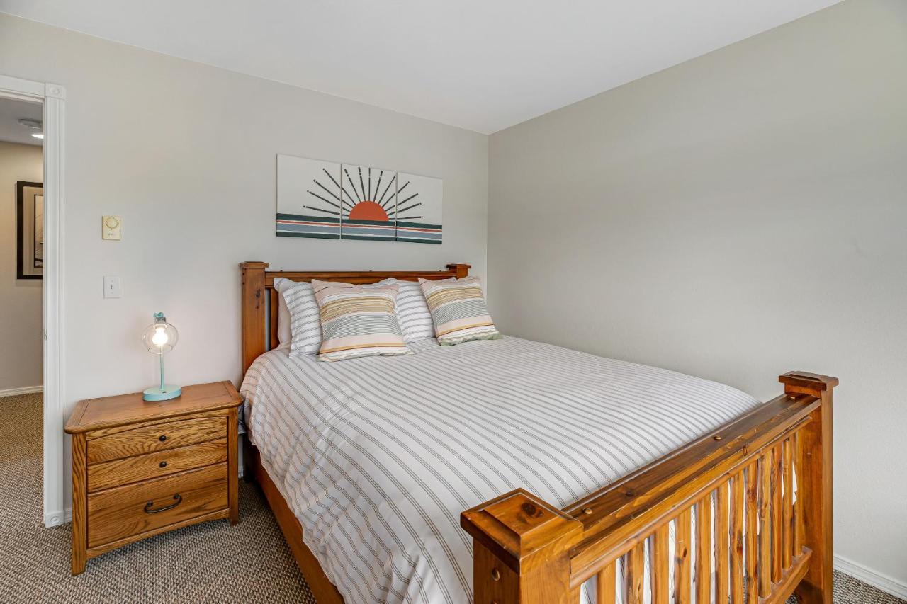 Once Upon A Tide Apartment Westport Bagian luar foto
