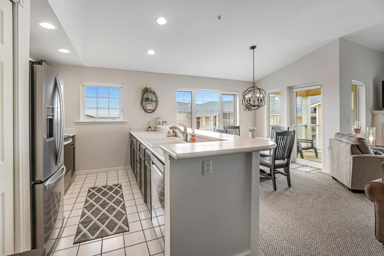 Once Upon A Tide Apartment Westport Bagian luar foto