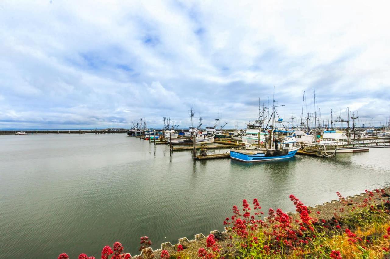 Once Upon A Tide Apartment Westport Bagian luar foto
